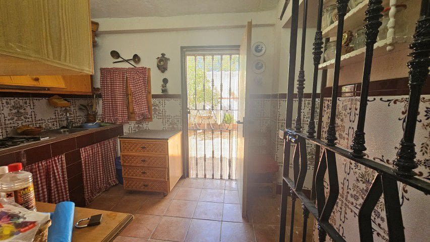 7 bedroom Finca/Country House for sale in La Parroquia with garage - € 425,000 (Ref: 9719736)