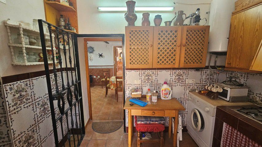 7 bedroom Finca/Country House for sale in La Parroquia with garage - € 425,000 (Ref: 9719736)