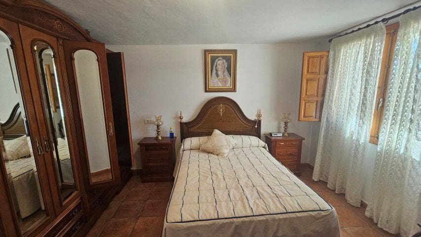 7 bedroom Finca/Country House for sale in La Parroquia with garage - € 425,000 (Ref: 9719736)