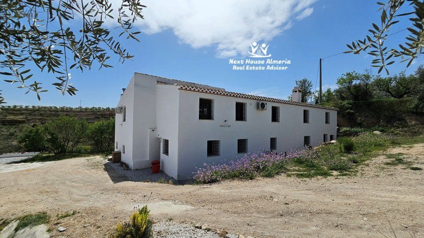 7 Zimmer Finca/Landgut zu verkaufen in Velez-Blanco - 475.000 € (Ref: 9755471)