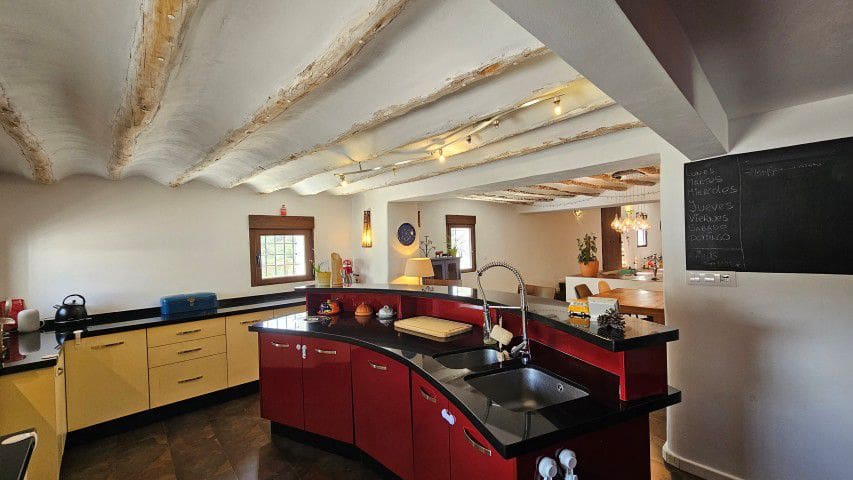 7 Zimmer Finca/Landgut zu verkaufen in Velez-Blanco - 475.000 € (Ref: 9755471)