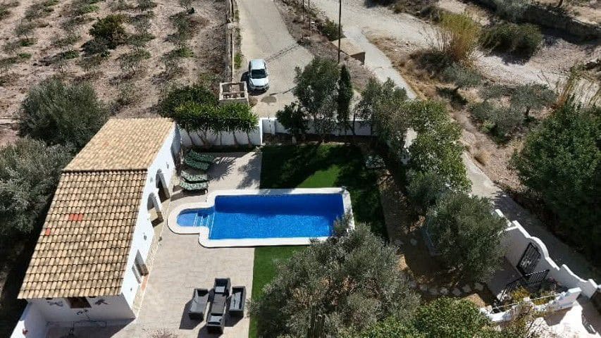 7 bedroom Finca/Country House for sale in Arboleas - € 299,995 (Ref: 9784989)