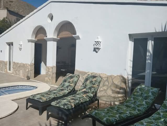 7 bedroom Finca/Country House for sale in Arboleas - € 299,995 (Ref: 9784989)