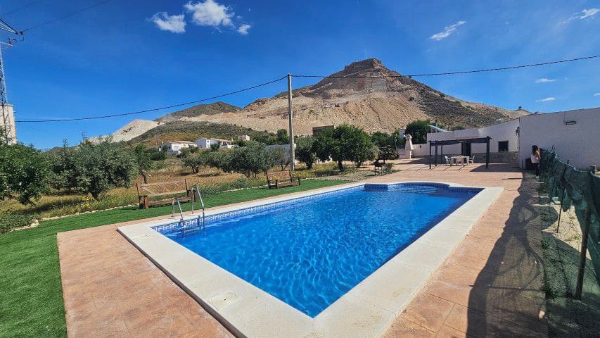 6 quarto Quinta/Casa Rural para venda em Lubrin - 169 995 € (Ref: 9817993)