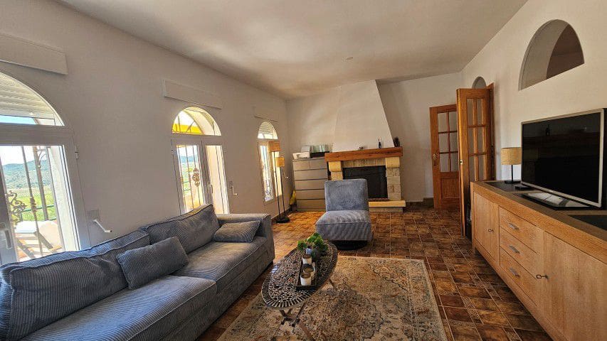 4 bedroom Finca/Country House for sale in Oria - € 384,995 (Ref: 9840294)