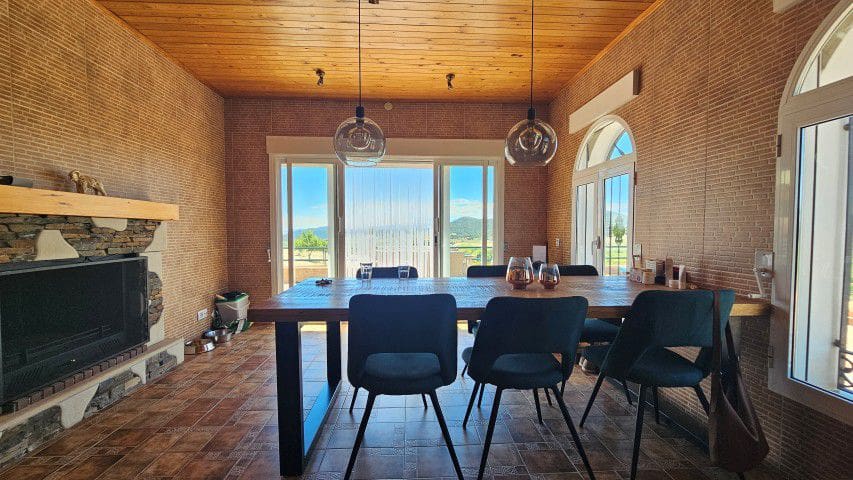 4 bedroom Finca/Country House for sale in Oria - € 384,995 (Ref: 9840294)