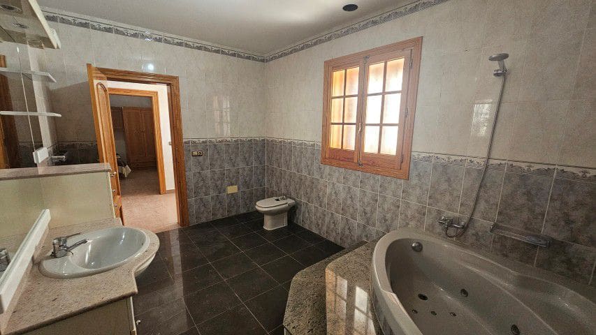 4 sypialnia Finka/Dom wiejski na sprzedaż w Purchena - 299 000 € (Ref: 9851585)