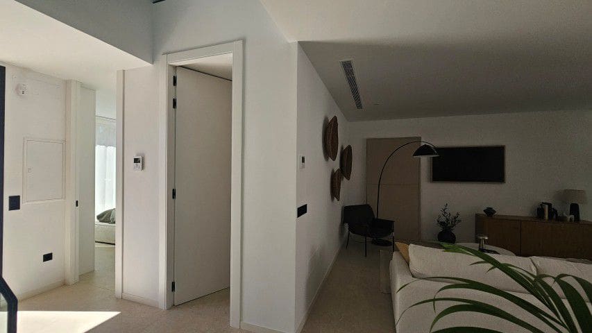 3 makuuhuone Huvila myytävänä paikassa San Juan de los Terreros mukana 
autotalli - 505 900 € (Ref: 9857598)