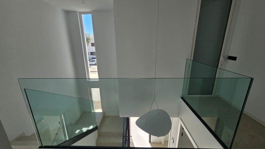 3 makuuhuone Huvila myytävänä paikassa San Juan de los Terreros mukana 
autotalli - 505 900 € (Ref: 9857598)