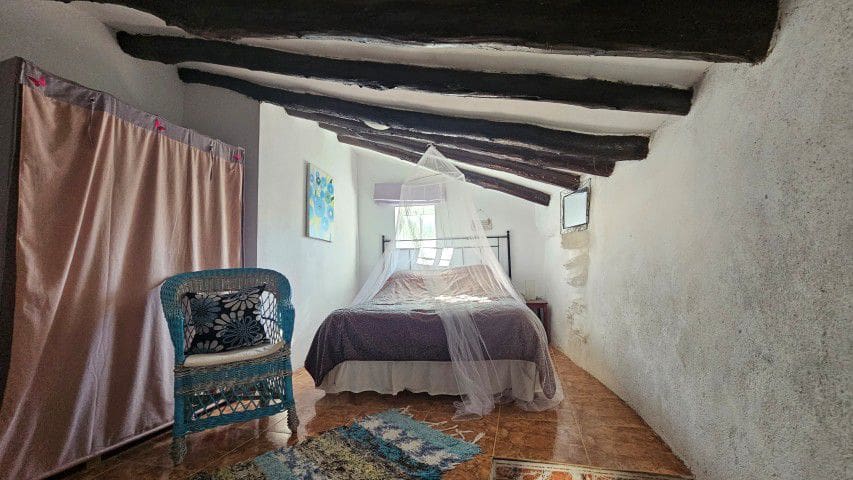2 sovrum Finca/Hus på landet till salu i El Margen - 69 995 € (Ref: 9859646)