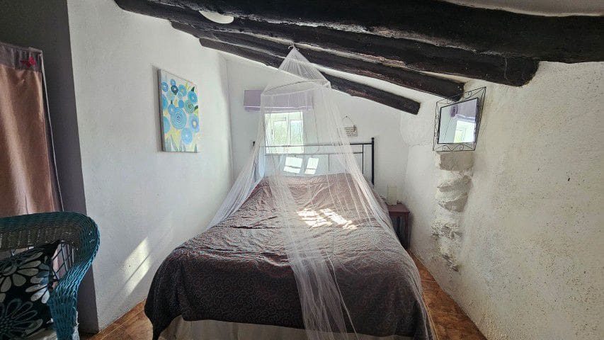 2 sovrum Finca/Hus på landet till salu i El Margen - 69 995 € (Ref: 9859646)