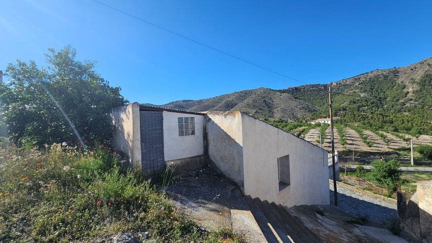 2 sovrum Finca/Hus på landet till salu i El Margen - 69 995 € (Ref: 9859646)