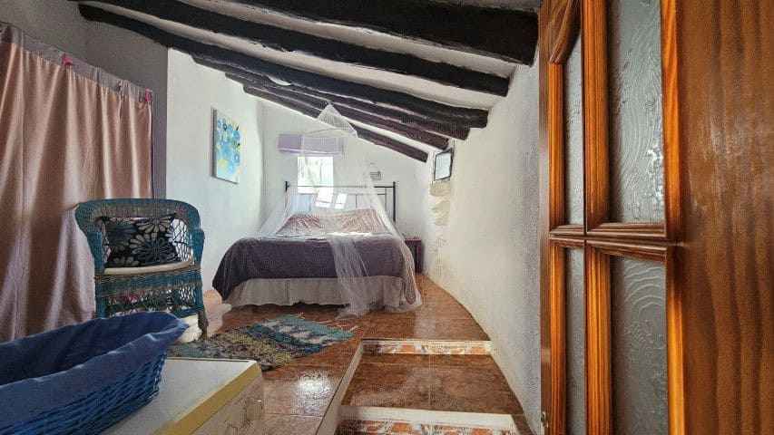 2 sovrum Finca/Hus på landet till salu i El Margen - 69 995 € (Ref: 9859646)