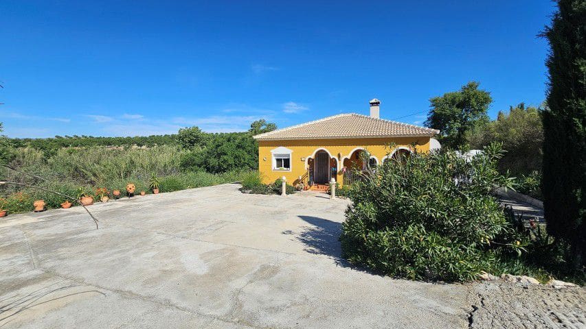 3 bedroom Finca/Country House for sale in El Margen - € 185,000 (Ref: 9861683)