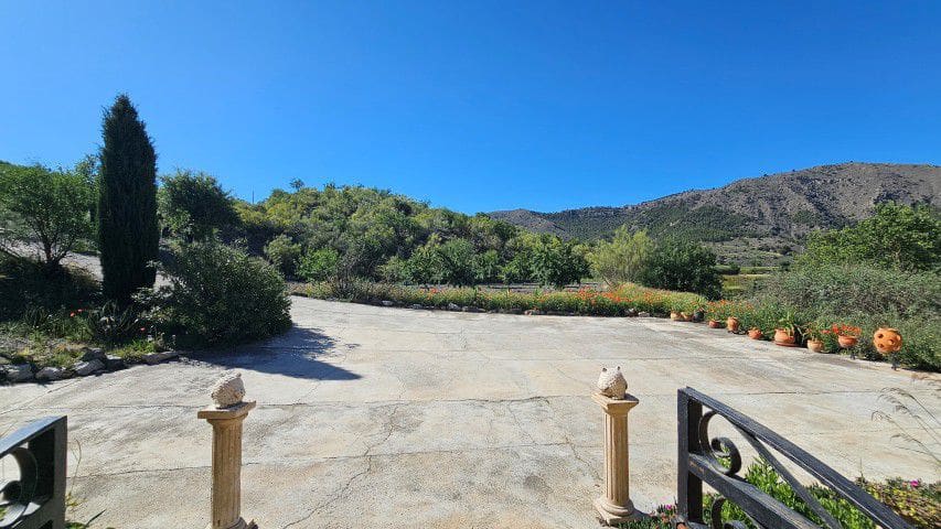3 bedroom Finca/Country House for sale in El Margen - € 185,000 (Ref: 9861683)