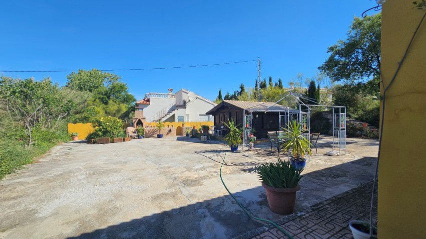 3 bedroom Finca/Country House for sale in El Margen - € 185,000 (Ref: 9861683)