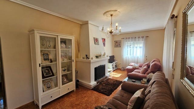 3 soveværelse Finca/Landehus til salg i El Margen, Oria - € 185.000 (Ref: 9861683)
