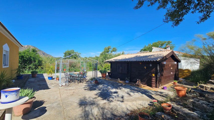 3 bedroom Finca/Country House for sale in El Margen - € 185,000 (Ref: 9861683)