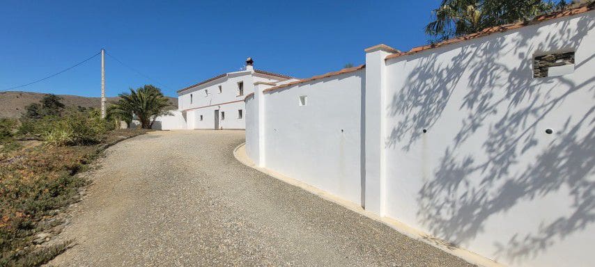 7 slaapkamer Finca/Landhuis te koop in Taberno - € 299.950 (Ref: 9864959)