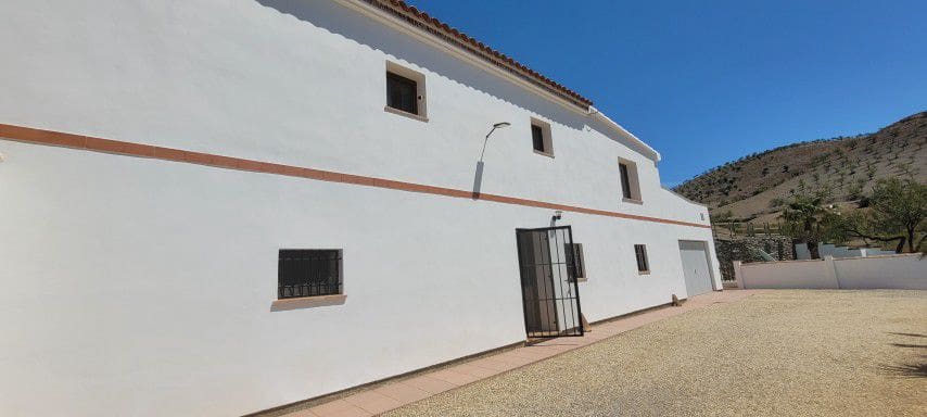 7 slaapkamer Finca/Landhuis te koop in Taberno - € 299.950 (Ref: 9864959)