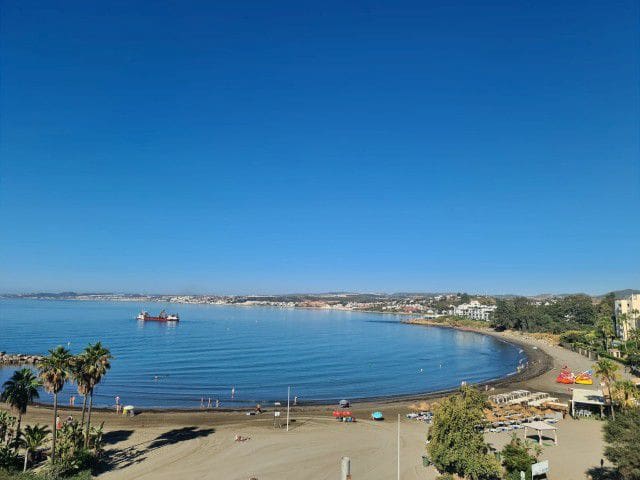 3 bedroom Apartment for sale in Manilva with garage - € 284,000 (Ref: 9868490)