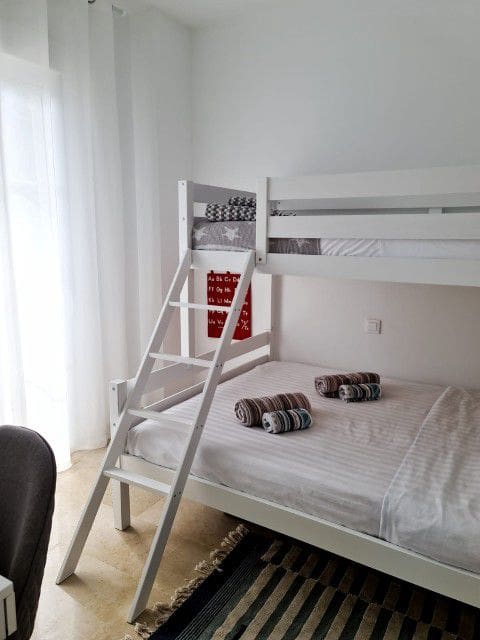 3 bedroom Apartment for sale in Manilva with garage - € 284,000 (Ref: 9868490)