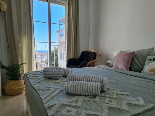 3 bedroom Apartment for sale in Manilva with garage - € 284,000 (Ref: 9868490)