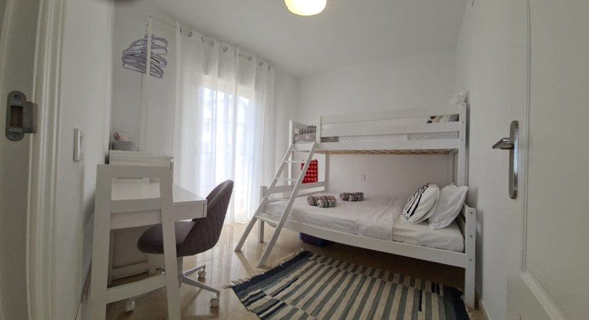 3 bedroom Apartment for sale in Manilva with garage - € 284,000 (Ref: 9868490)
