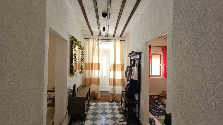 7 Zimmer Haus zu verkaufen in Macael mit Garage - 155.000 € (Ref: 9930369)