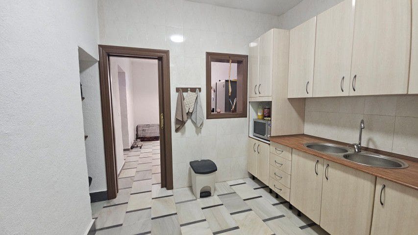 7 Zimmer Haus zu verkaufen in Macael mit Garage - 155.000 € (Ref: 9930369)