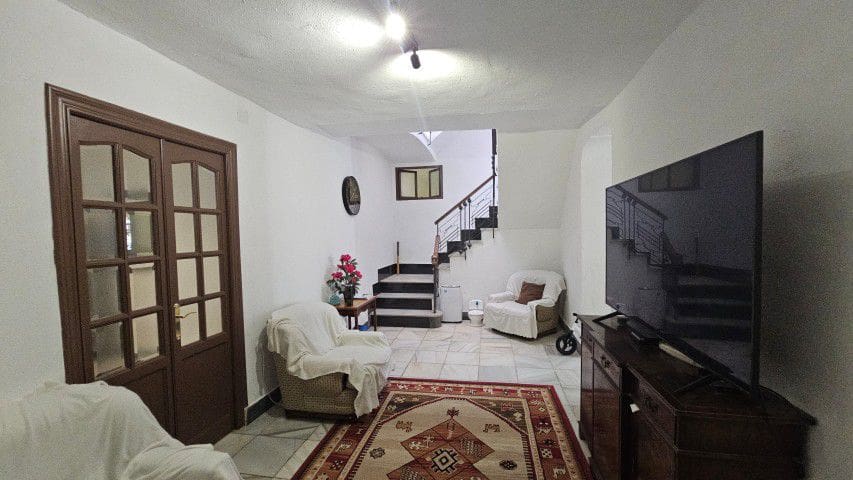 7 Zimmer Haus zu verkaufen in Macael mit Garage - 155.000 € (Ref: 9930369)