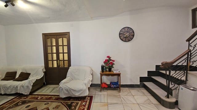 7 Zimmer Haus zu verkaufen in Macael mit Garage - 155.000 € (Ref: 9930369)