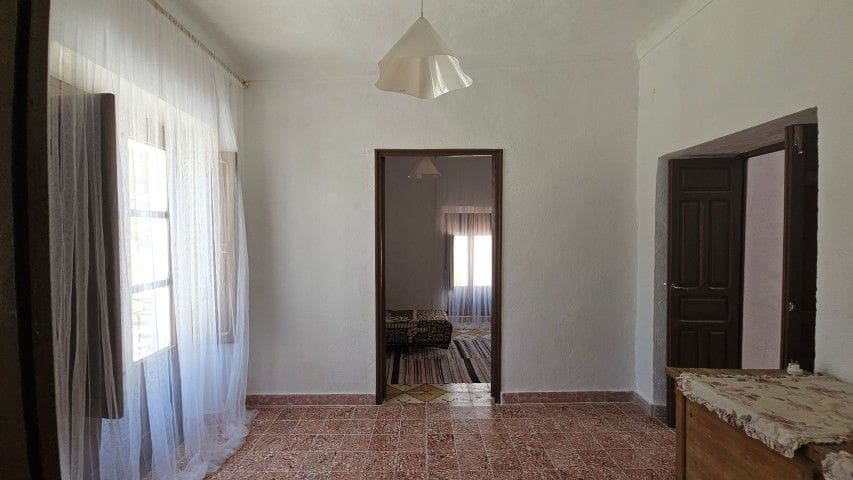 7 Zimmer Haus zu verkaufen in Macael mit Garage - 155.000 € (Ref: 9930369)