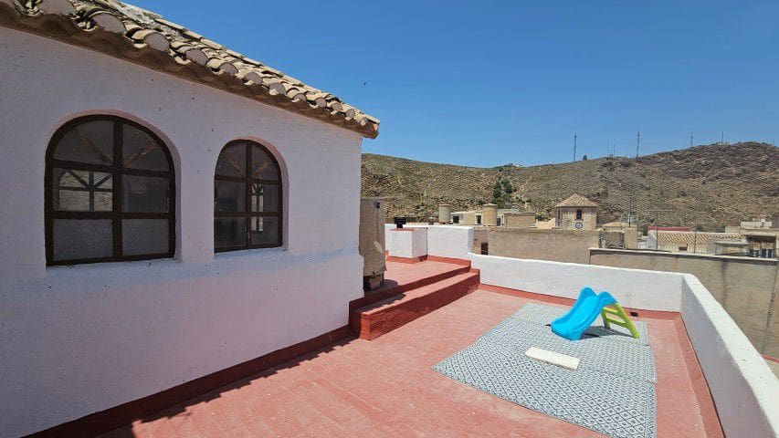 7 Zimmer Haus zu verkaufen in Macael mit Garage - 155.000 € (Ref: 9930369)