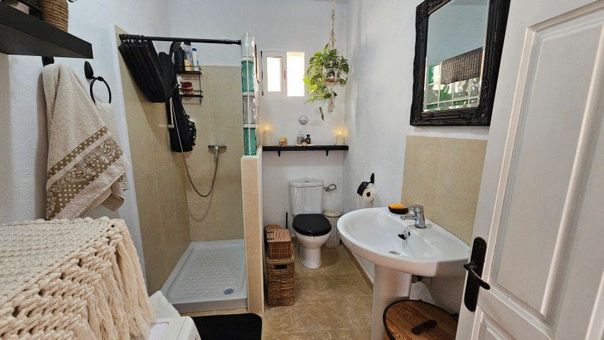 3 sypialnia Finka/Dom wiejski na sprzedaż w Tijola z garażem - 149 950 € (Ref: 9979550)