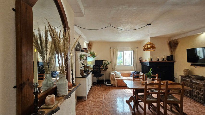 3 sypialnia Finka/Dom wiejski na sprzedaż w Tijola z garażem - 149 950 € (Ref: 9979550)