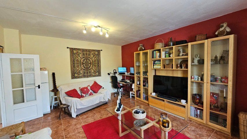 3 sypialnia Finka/Dom wiejski na sprzedaż w Tijola z garażem - 149 950 € (Ref: 9979550)