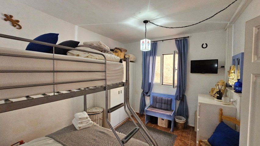 3 sypialnia Finka/Dom wiejski na sprzedaż w Tijola z garażem - 149 950 € (Ref: 9979550)