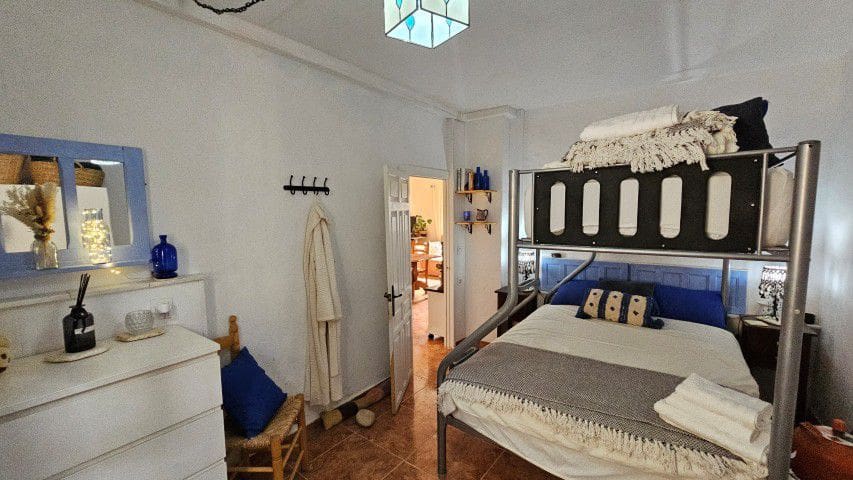 3 sypialnia Finka/Dom wiejski na sprzedaż w Tijola z garażem - 149 950 € (Ref: 9979550)