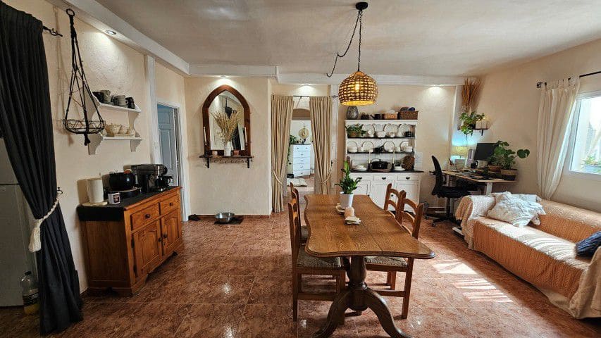 3 sypialnia Finka/Dom wiejski na sprzedaż w Tijola z garażem - 149 950 € (Ref: 9979550)