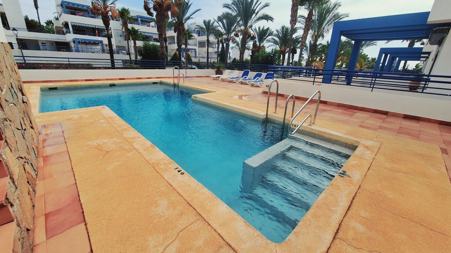 3 bedroom Apartment for sale in Mojacar with pool garage - € 320,000 (Ref: 10022151)