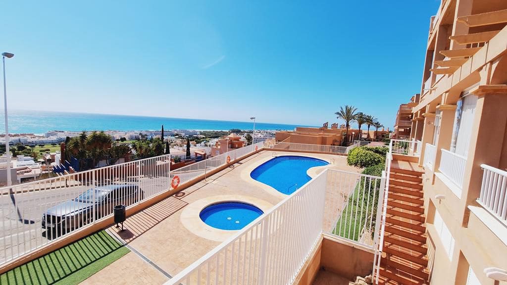 2 soveværelse Lejlighed til salg i La Marina de la Torre med swimmingpool garage - € 195.000 (Ref: 10085782)