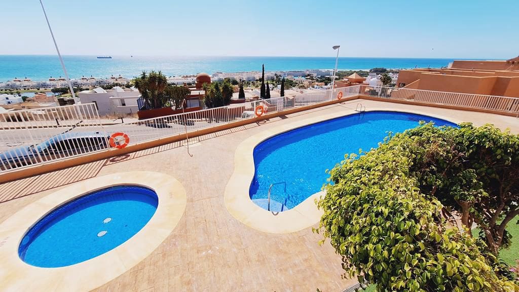 2 soveværelse Lejlighed til salg i La Marina de la Torre med swimmingpool garage - € 195.000 (Ref: 10085782)