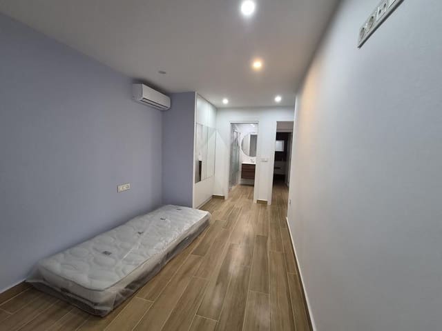 4 bedroom Apartment for sale in Villaricos, Cuevas del Almanzora - € 449,000 (Ref: 10180805)