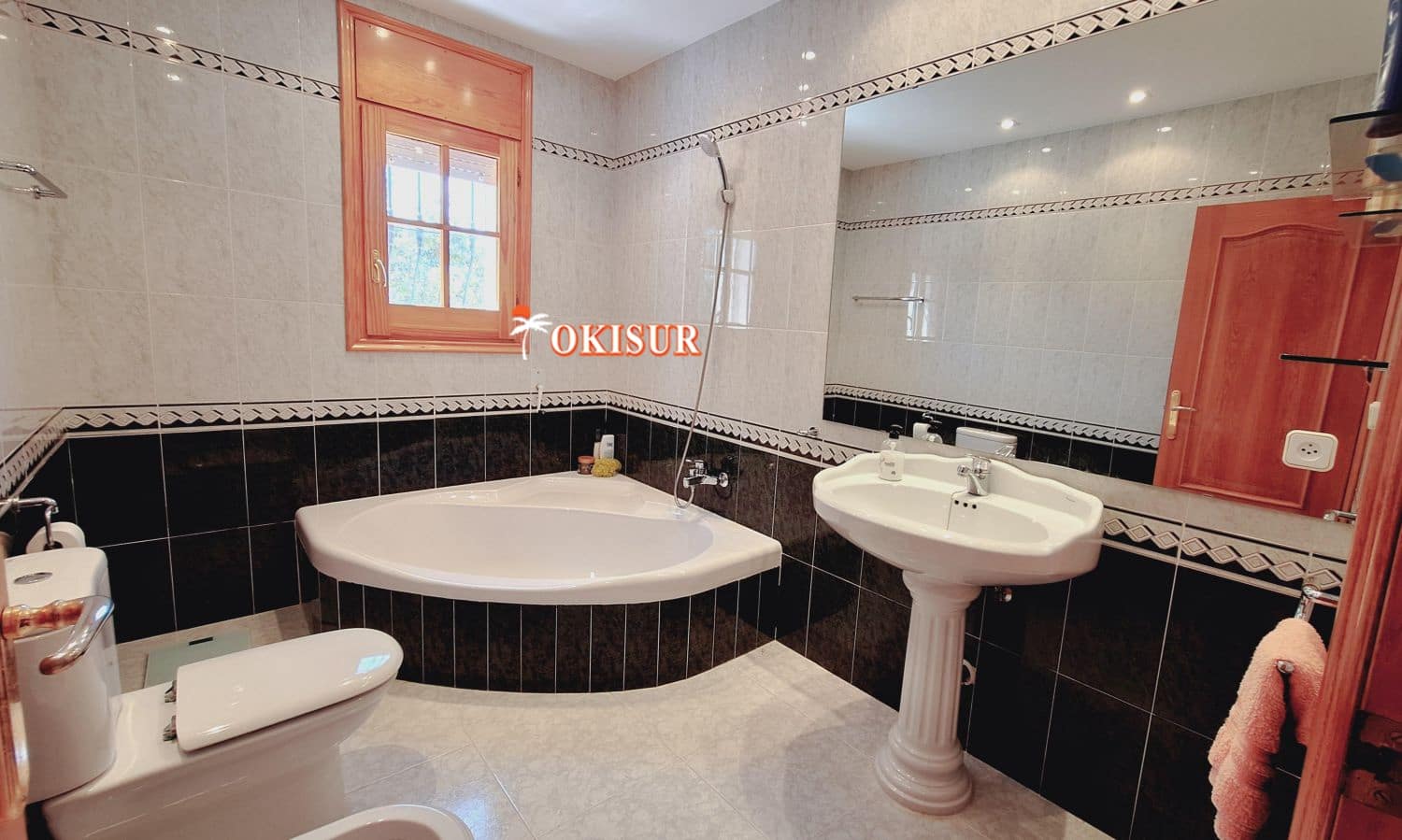 4 soveværelse Villa til salg i Mojacar med garage - € 320.000 (Ref: 8140914)
