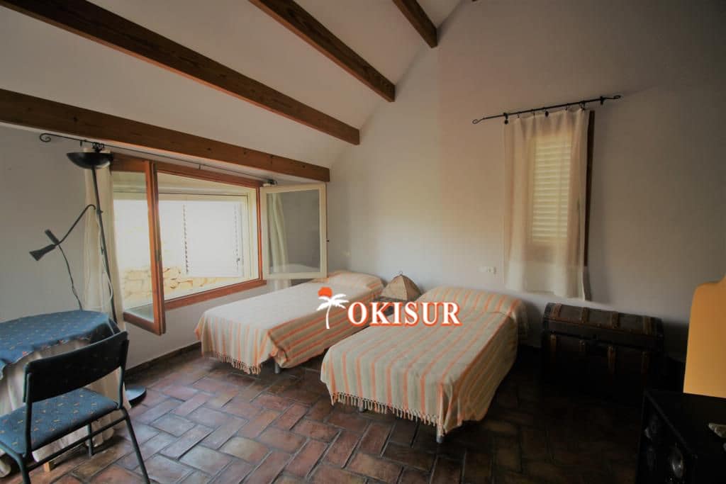 7 soveværelse Villa til salg i Carboneras med garage - € 620.000 (Ref: 8140918)