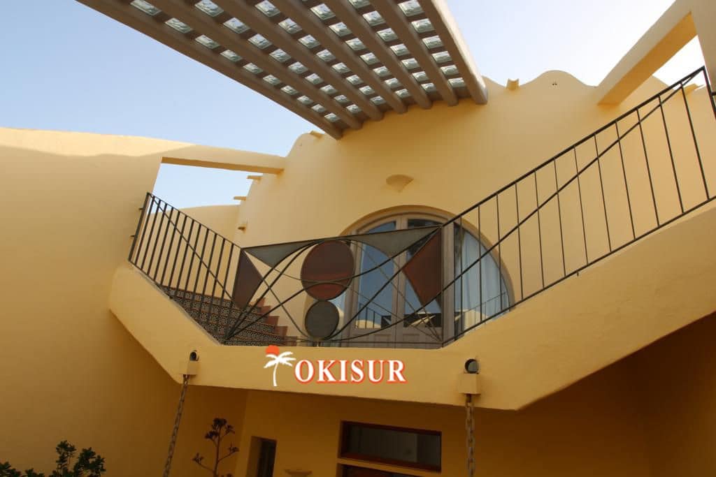 7 soveværelse Villa til salg i Carboneras med garage - € 620.000 (Ref: 8140918)