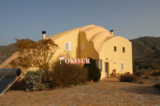 7 soveværelse Villa til salg i Carboneras med garage - € 620.000 (Ref: 8140918)