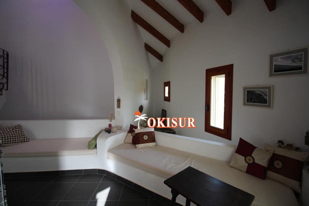 7 soveværelse Villa til salg i Carboneras med garage - € 620.000 (Ref: 8140918)