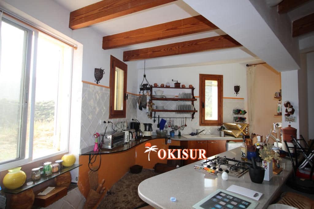 7 soveværelse Villa til salg i Carboneras med garage - € 620.000 (Ref: 8140918)